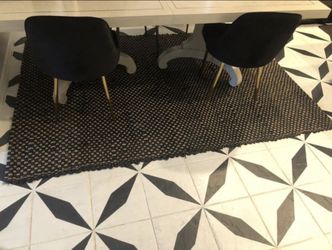 High Quality Carpet (8ft 5ft) Blue