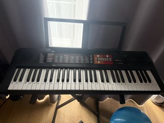 Yamaha Keyboard