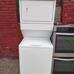 Electric Washer And Dryer Whirlpool 27 inches in Perfect Condition 