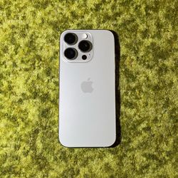 iPhone 16 Pro | 128GB | Desert Titanium | Factory Unlocked