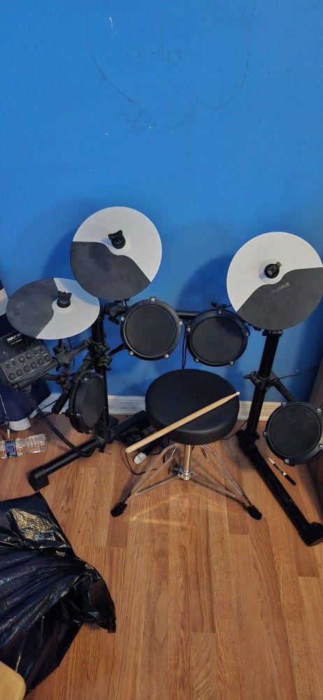 Drums