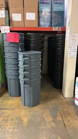 Trash can