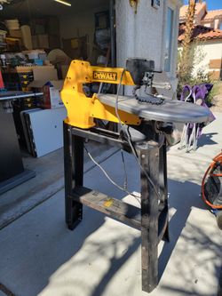 Dealt 20 inch Scroll Saw Like New