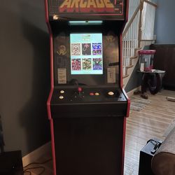 Classic video arcade Cabinet