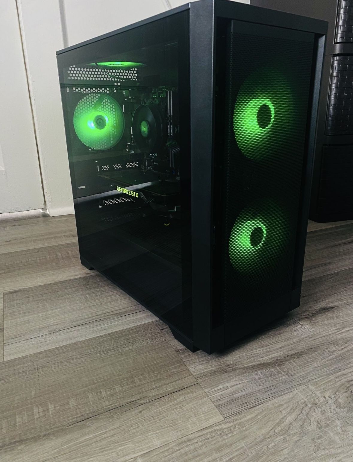 Gaming Pc Specs : 5 3600x And GTX 1070 Founders Edition 16 Gb Ram 512 Gb M.2