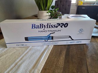 Babyliss pro nano titanium curling iron, new