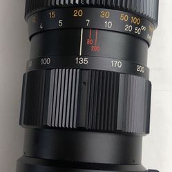 Konica Zoom-Hexanon AR 80-200 mm  F3.5 Lens  Near Mint With Case