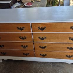 1950s maple Refurbished 8 draw dresser ( Haywood wakefield furniture ) 
From Panorama City 