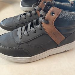 Boys Shoes 