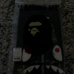 Og Camo Shark 🦈 Style A Bathing Ape Shirt Size Small 
