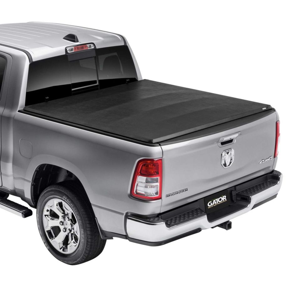 Gator ETX Soft Tri-Fold Truck Bed Tonneau Cover | 59312 | Fits 2015 - 2020 Ford F-150 5' 7" Bed