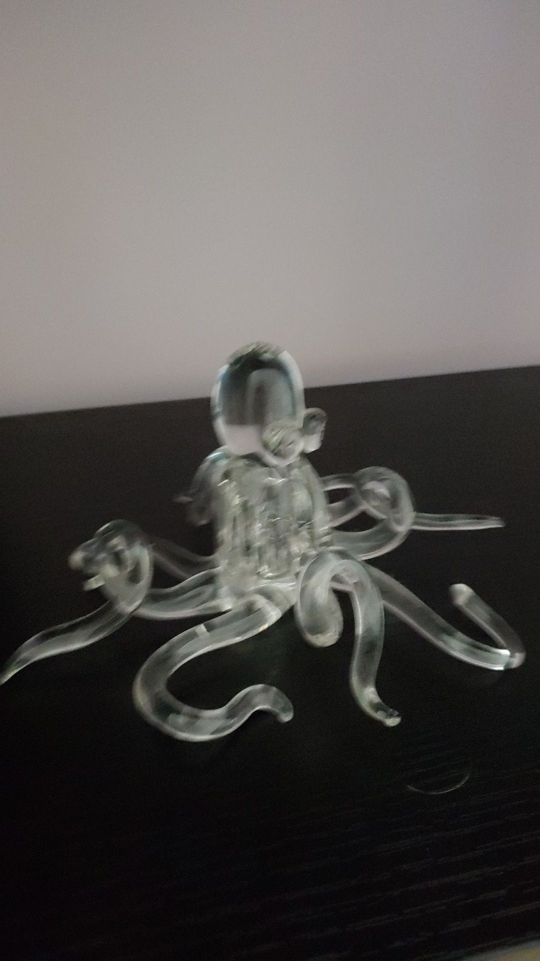 Glass figure octopus