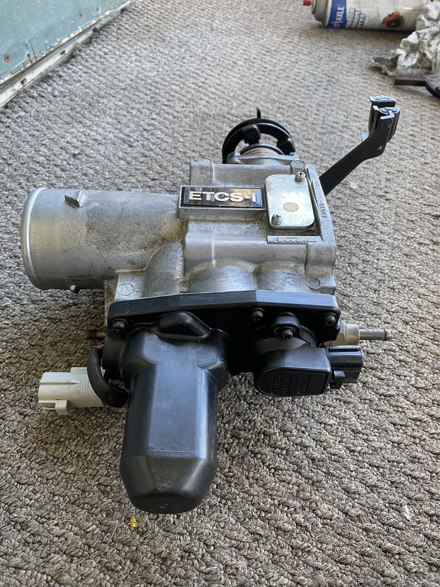 Lexus Is300 Throttle Body