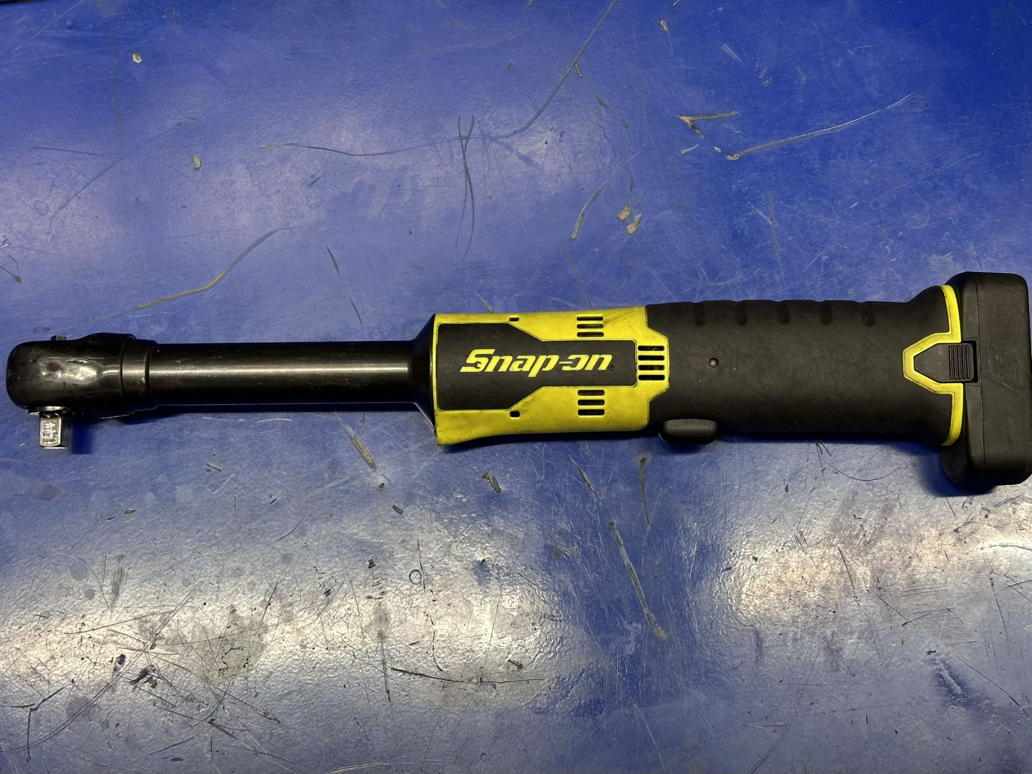 Snap-on 14.4V 3/8” Drive MicroLithium Cordless Long-Neck Ratchet – CTR767HV (Tool Only)