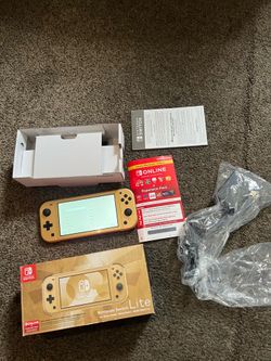 Nintendo switch lite Hyrule Warriors edition