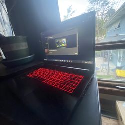 Msi Laptop 144hz 300$ Only 