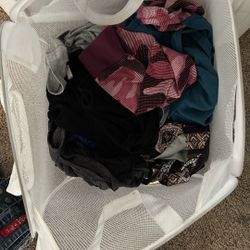 Lots Of Women’s Cloths 