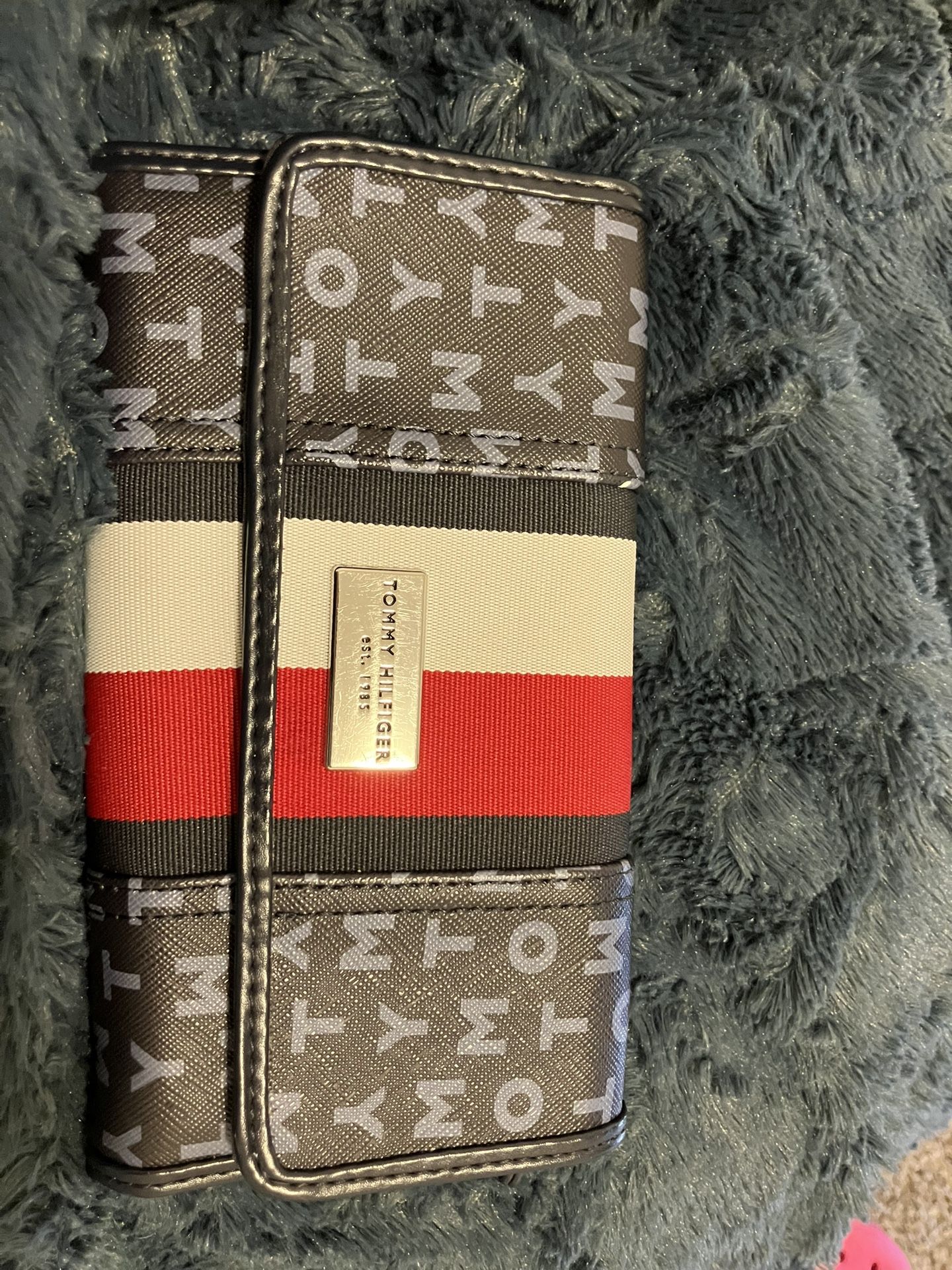 Tommy Hilfiger Wallet