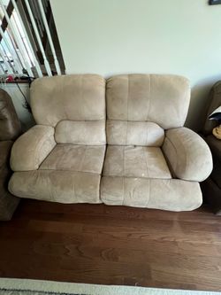 Recliner sofa