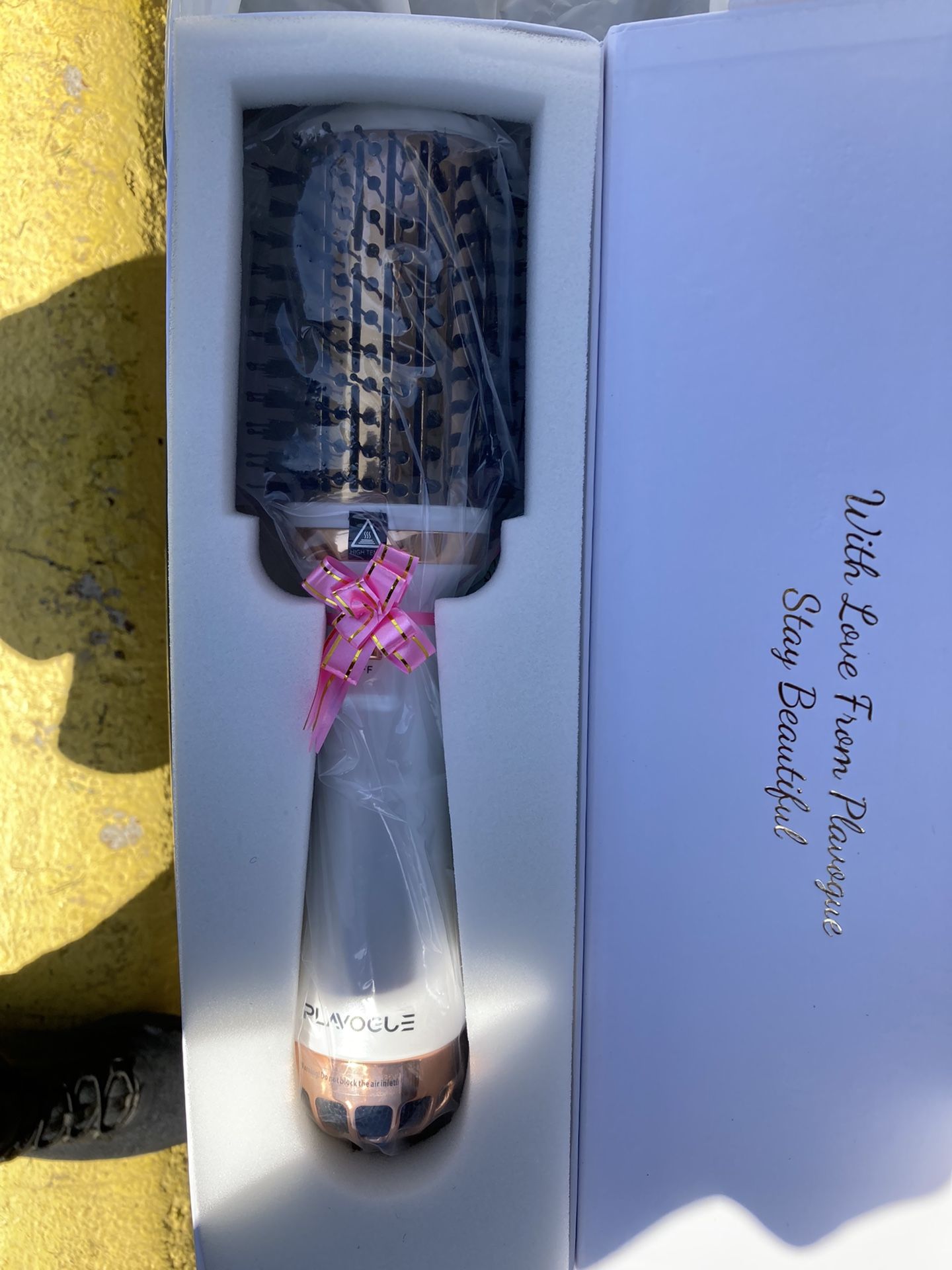 One Step Brush/ Hair Dryer