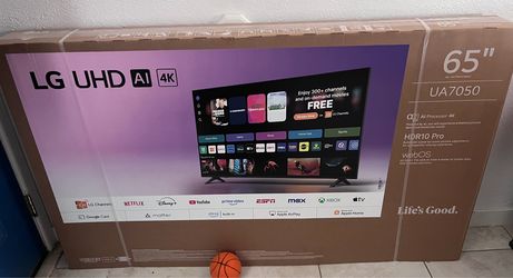 65” LG smart TV- see pictures