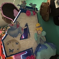 Piñatas