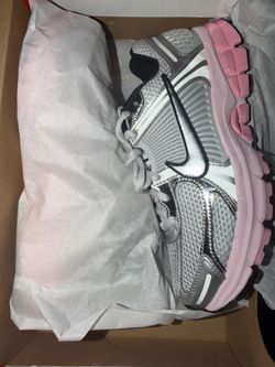 Nike zoom vomero 5
