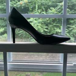 Calvin Klein Black Heels, Size 8, 3 1/2  Heel