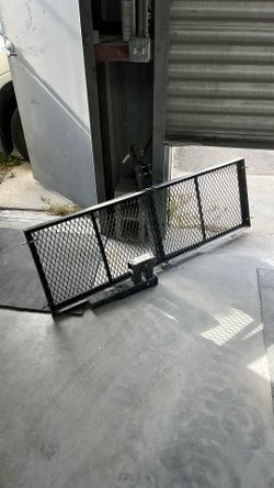 Tailgate Ramp Cargo Carrier 