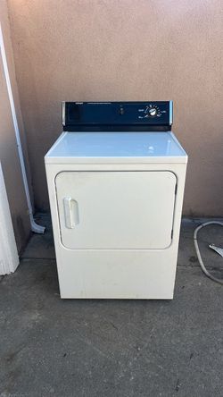 Selling Dryer Hotpoint