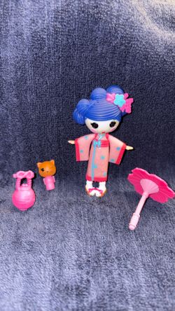 Lalaloopsy  Mini Doll.  Very Rare.  YUKI   KIMONO  & Pet