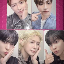 ATEEZ 8 ROOM Random Photocard Pack Version B