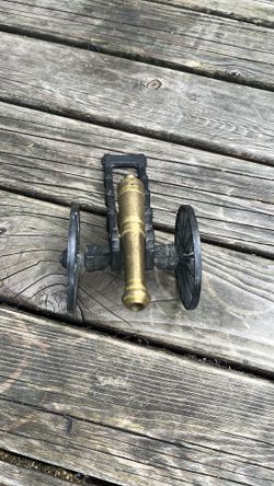 Toy cast iron and brass canon