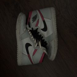 Air Jordan 1 Retro High SB “NYC to Paris” – Size 11 – Used