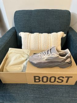 Yeezy 700 Size 11 And 8.5X2