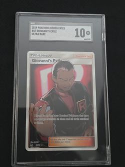 SGC 10 Giovanni's Exile Hidden Fates Ultra Rare
