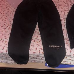 Black Essential Pants