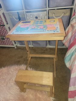 Peppa Pig Wooden Desk