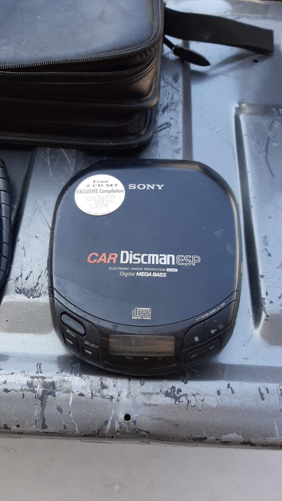 Sony car Discman/24 CD case logic CD organizer