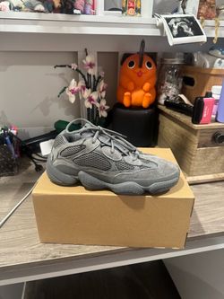 Yeezy 500