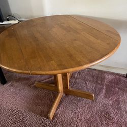 All Wood Leaf Table 