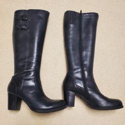 BORN knee high black leather boots.. NEW