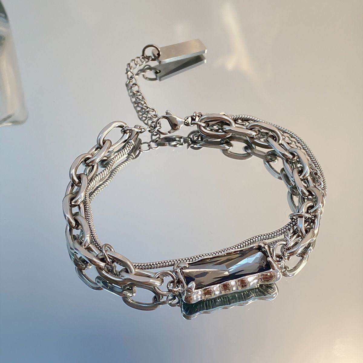 Daily accessories with good products