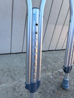 Free crutches