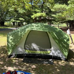 Greatland 4-6 Person Dome Tent Green