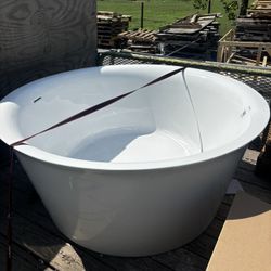 Bathtub