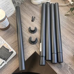 Adjustable curtain rod