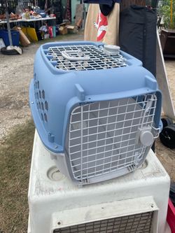 Pet carrier