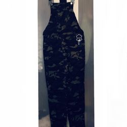 Overall Size Large Adult