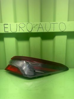 2018 2019 2020 2021 2022 2023 2024 Toyota Camry Right Passenger Side Tail Light OEM